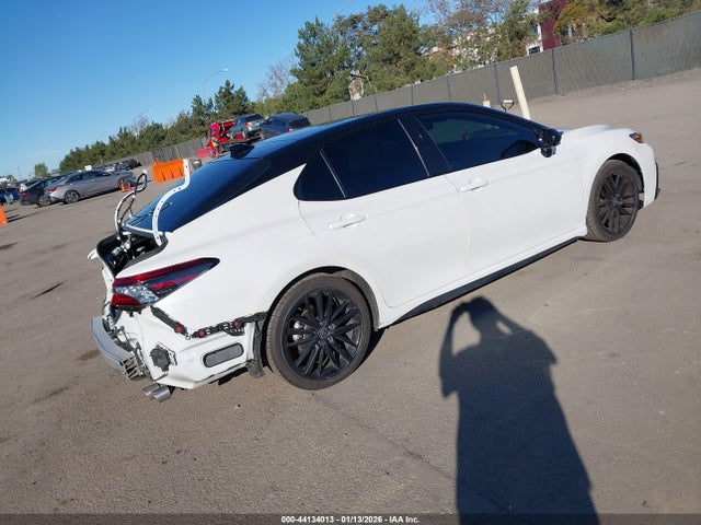 4T1K61AK7NU020805 Toyota CAMRY XSE