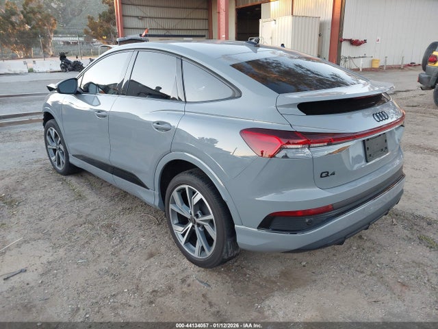 2023 AUDI Q4 SPORTBACK E-TRON WA122BFZ4PP075719 Photo 2