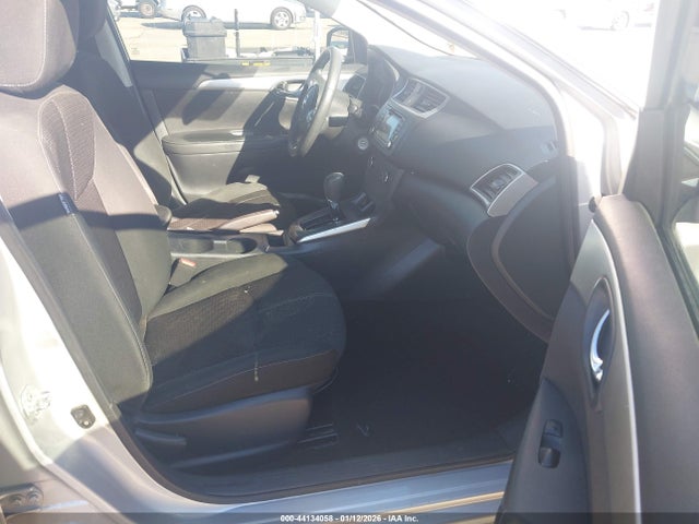 Nissan Sentra 2018 3N1AB7AP7JY310448 Image 5