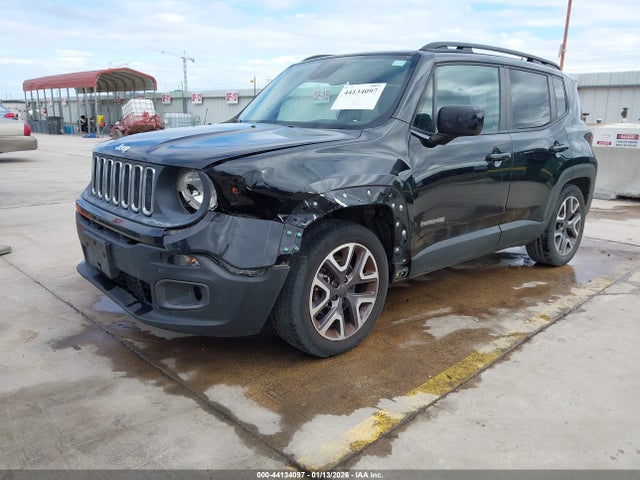 ZACCJABT0FPB67547 Jeep Renegade Latitude