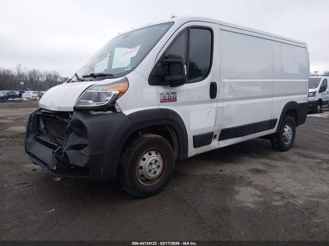 44134122 :رقم المزاد ، 3C6TRVAG6KE561123 vin ، 2019 Ram Promaster 1500 Low Roof 136 Wb مزاد بيع