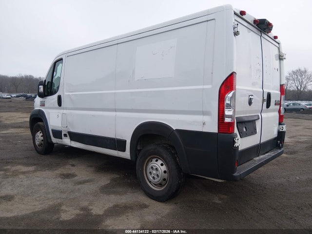 44134122 :رقم المزاد ، 3C6TRVAG6KE561123 vin ، 2019 Ram Promaster 1500 Low Roof 136 Wb مزاد بيع