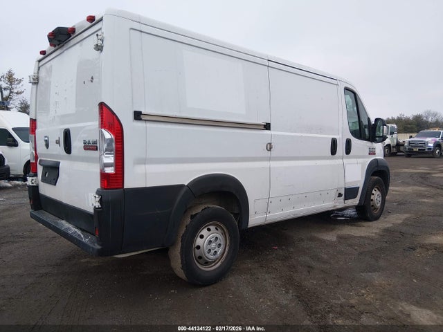 44134122 :رقم المزاد ، 3C6TRVAG6KE561123 vin ، 2019 Ram Promaster 1500 Low Roof 136 Wb مزاد بيع