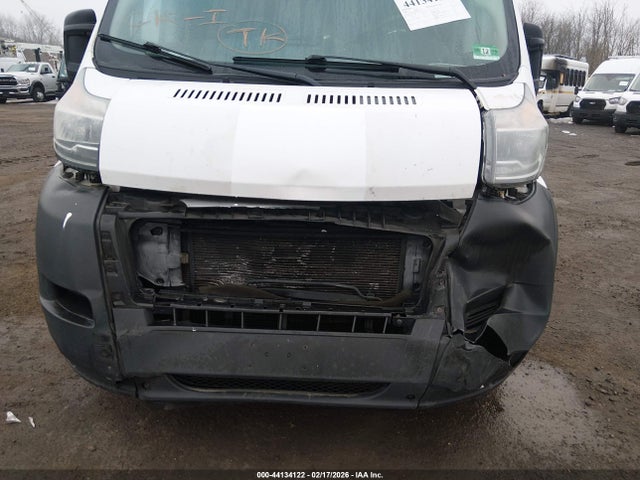 44134122 :رقم المزاد ، 3C6TRVAG6KE561123 vin ، 2019 Ram Promaster 1500 Low Roof 136 Wb مزاد بيع