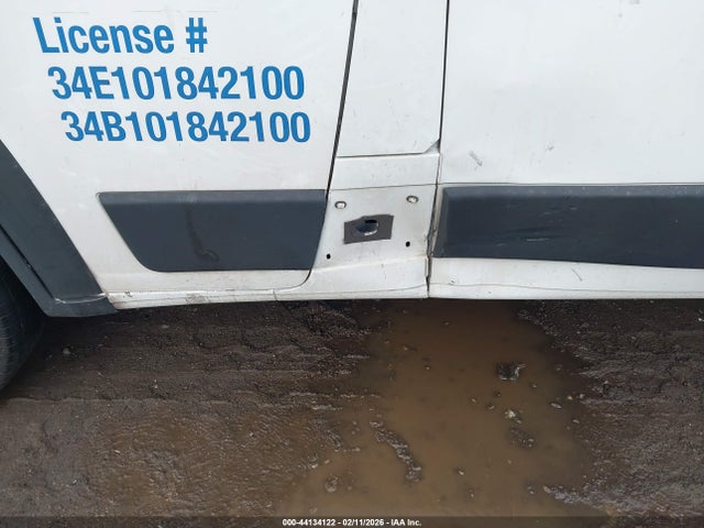44134122 :رقم المزاد ، 3C6TRVAG6KE561123 vin ، 2019 Ram Promaster 1500 Low Roof 136 Wb مزاد بيع