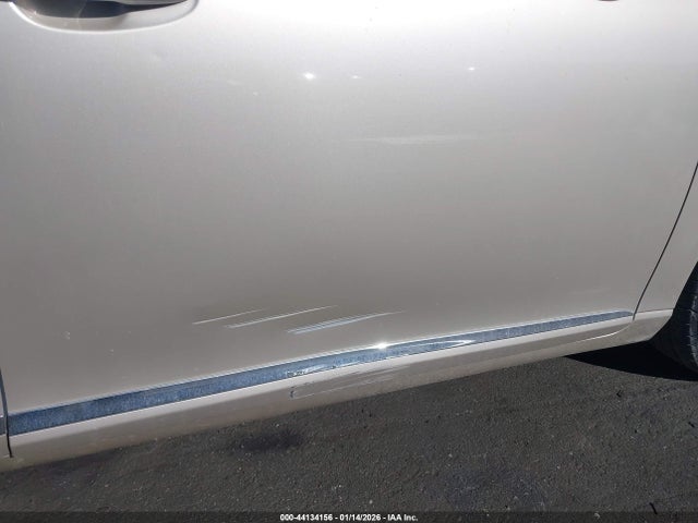 44134156 :رقم المزاد ، JTHBK1EG6A2384417 vin ، 2010 Lexus Es 350 مزاد بيع