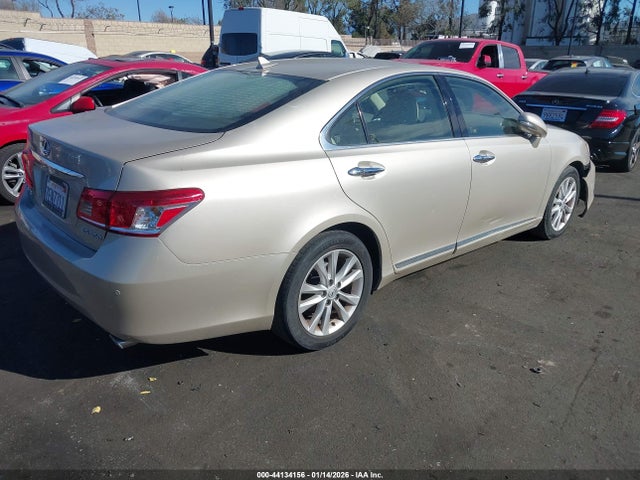44134156 :رقم المزاد ، JTHBK1EG6A2384417 vin ، 2010 Lexus Es 350 مزاد بيع