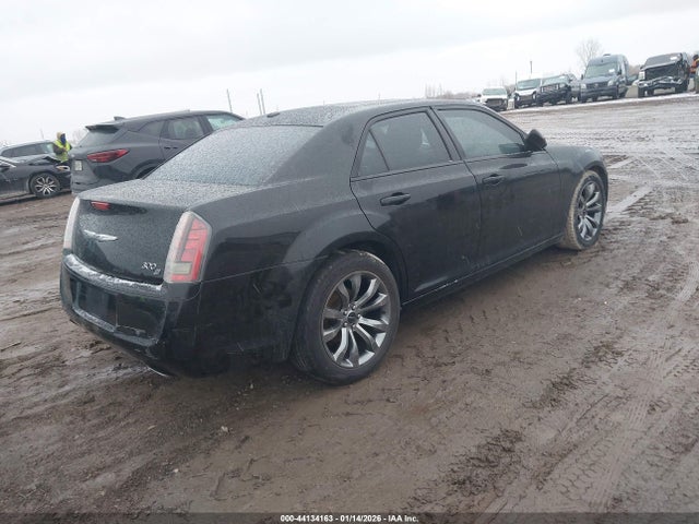 44134163 :رقم المزاد ، 2C3CCABGXEH228972 vin ، 2014 Chrysler 300 مزاد بيع