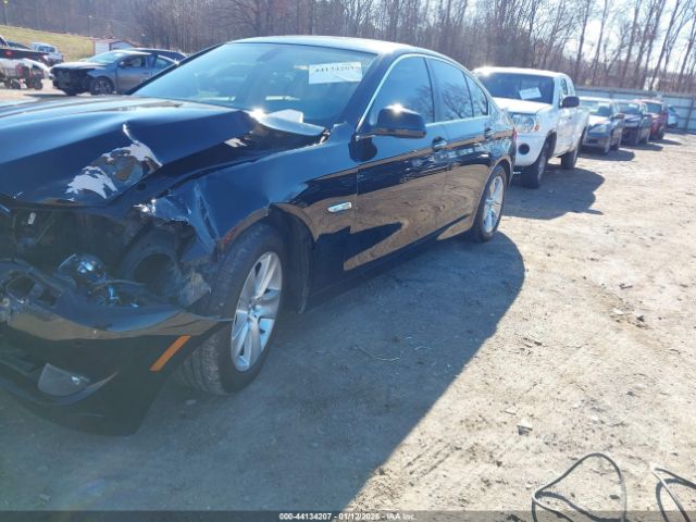 2011 BMW 528I WBAFR1C50BC746170 Photo 1