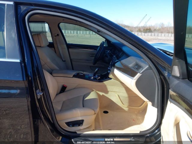 2011 BMW 528I WBAFR1C50BC746170 Photo 4