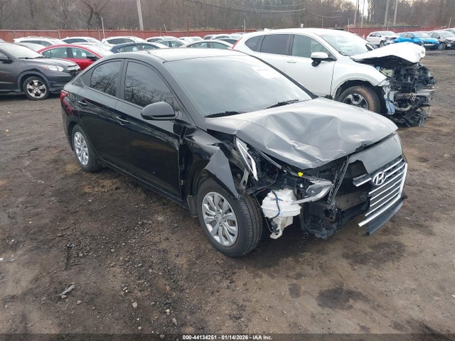 44134251 :رقم المزاد ، 3KPC24A63NE158848 vin ، 2022 Hyundai Accent Se مزاد بيع