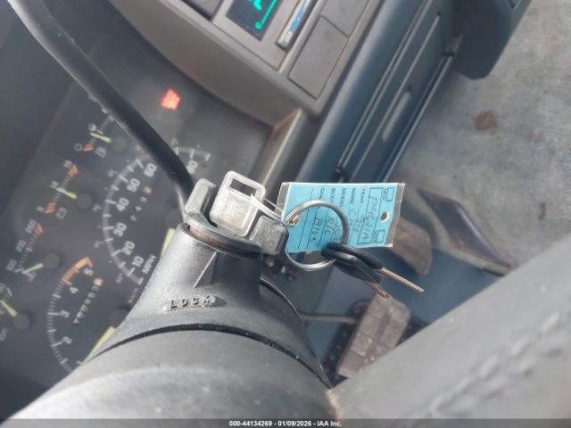 1994 CHEVROLET GMT-400 1GCDC14K8RZ132832 Photo 10