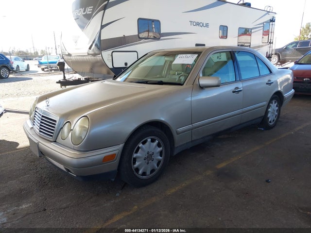 1999 MERCEDES-BENZ E 320 WDBJF65H6XA875803 Photo 1