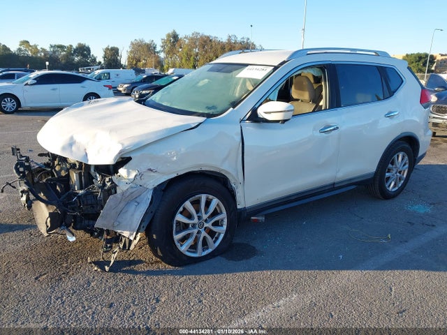 Nissan ROGUE SV 2018 KNMAT2MT5JP573500 Image 2