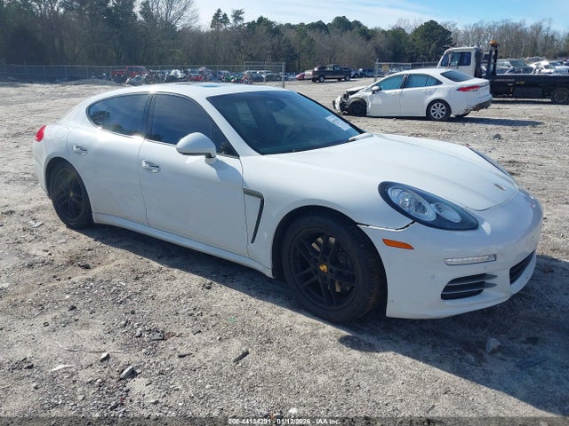 2016 PORSCHE PANAMERA WP0AA2A70GL000159