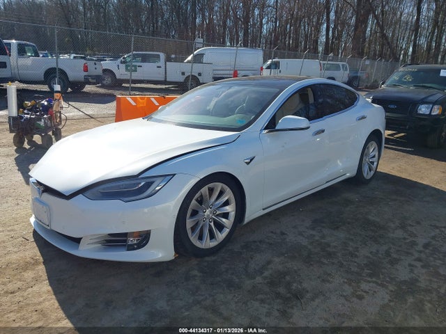 2018 TESLA MODEL S 5YJSA1E28JF278587 Photo 1