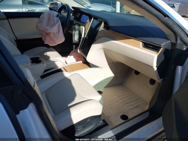 2018 TESLA MODEL S 5YJSA1E28JF278587 Photo 4