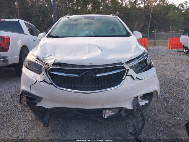 44134334 :رقم المزاد ، KL4CJCSB4JB549386 vin ، 2018 Buick Encore Essence مزاد بيع