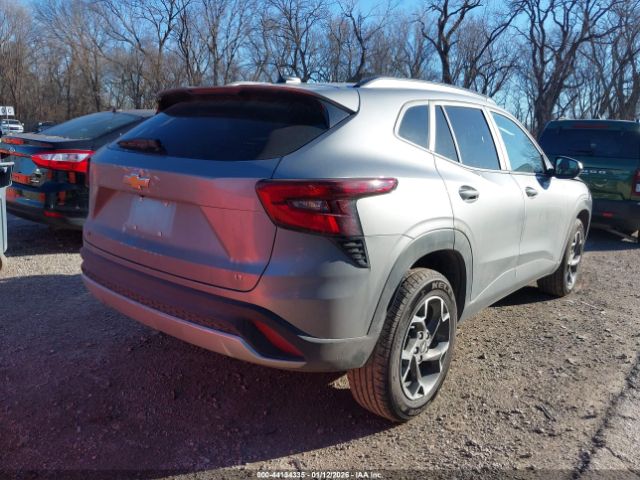 2025 CHEVROLET TRAX KL77LHEP1SC216058 Photo 3