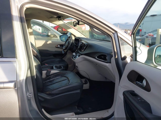 Aukcja sprzedaży 2017 Chrysler Pacifica Touring-l, vin: 2C4RC1BGXHR794151, numer aukcji: 44134385