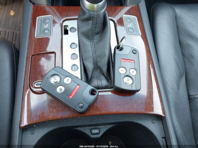 2010 ACURA RL JH4KB2F69AC000619 Photo 10