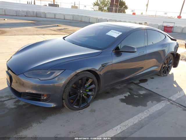 2018 TESLA MODEL S 5YJSA1E46JF286754 Photo 1