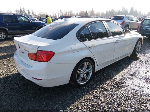 44134464 :رقم المزاد ، WBA3B5C55DJ598322 vin ، 2013 Bmw 328i Xdrive مزاد بيع