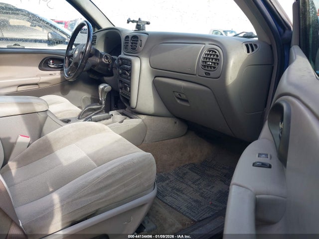 44134496 :رقم المزاد ، 1GNET16S466167826 vin ، 2006 Chevrolet Trailblazer Ext Lt مزاد بيع