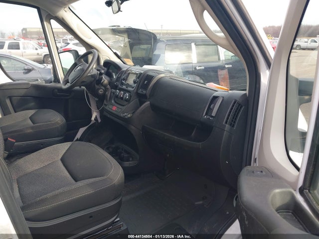 Продажа на аукционе авто 2019 Ram Promaster 1500 Low Roof 136 Wb, vin: 3C6TRVAG7KE512075, номер лота: 44134504