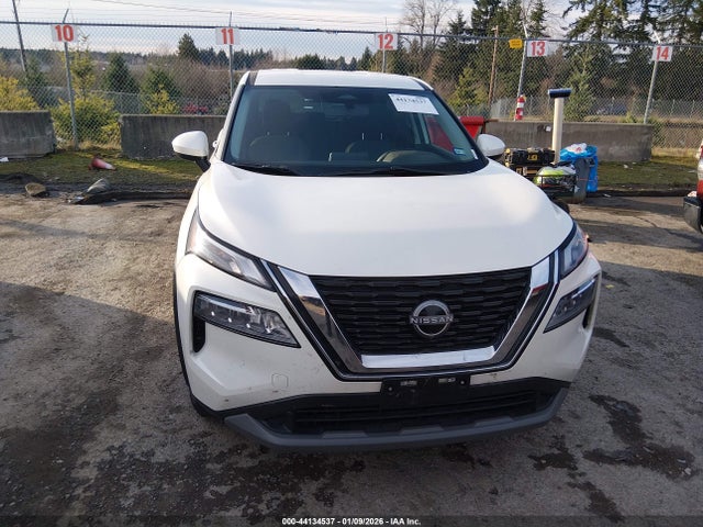 JN8BT3BA6PW004606 Nissan Rogue Sv Fwd