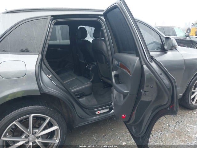 WA1D7AFP1GA130892 Audi Q5 3.0t Premium Plus