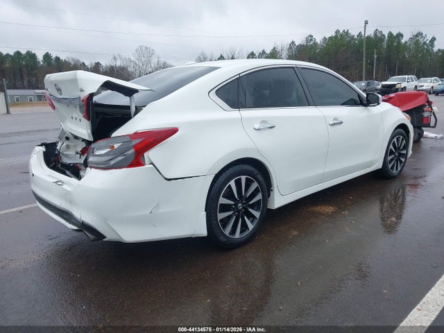 2018 NISSAN ALTIMA 1N4AL3AP0JC241345 Photo 3