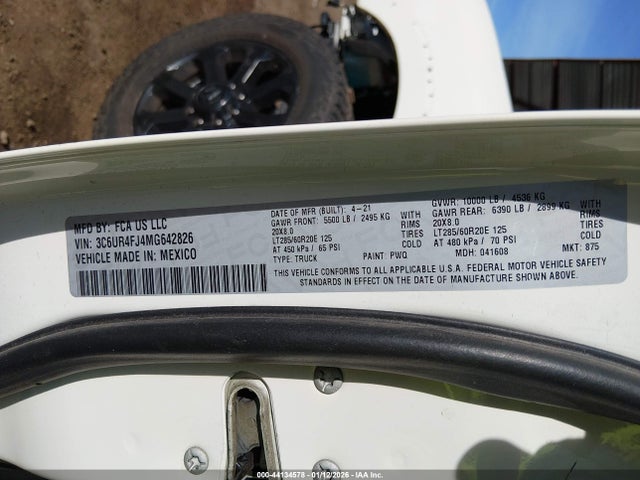 3C6UR4FJ4MG642826 RAM 2500 Laramie 4x2 6&#039;4 Box