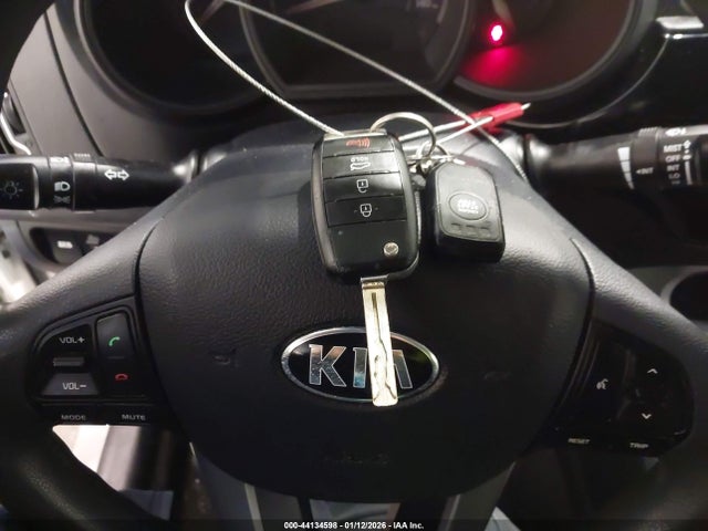KIA RIO LX 2017 KNADM4A39H6005306 Image 11