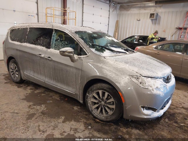 2020 CHRYSLER PACIFICA HYBRID 2C4RC1N71LR287742