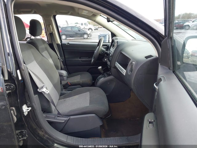 2017 JEEP COMPASS 1C4NJCBA0HD124154 Photo 4