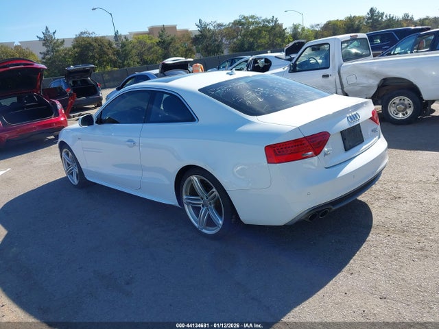 2013 AUDI A5 WAUWFAFR3DA011320 Photo 2