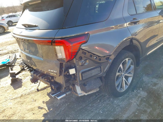 1FMWK8HC4SGA10960 Ford Explorer Platinum