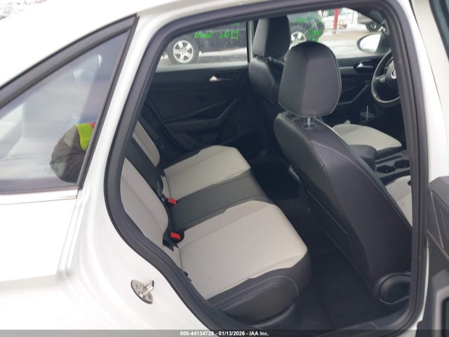 Aukcja sprzedaży 2019 Volkswagen Jetta 1.4t R-line/1.4t S/1.4t Se, vin: 3VWC57BU1KM193232, numer aukcji: 44134728