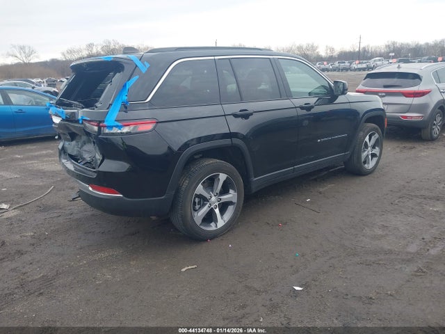 2024 JEEP GRAND CHEROKEE 4XE 1C4RJYB64RC106807 Photo 3