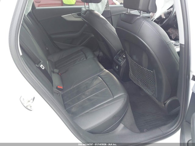 Продаж на аукціоні авто 2018 Audi A4 2.0t Tech Ultra Premium/2.0t Ultra Premium, vin: WAUKMAF40JN000689, номер лоту: 44134797