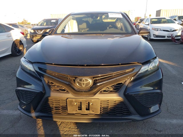 4T1G11AK7RU921098 Toyota CAMRY SE