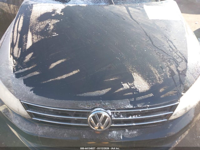 3VW2K7AJ0FM253857 Volkswagen Jetta 2.0l S