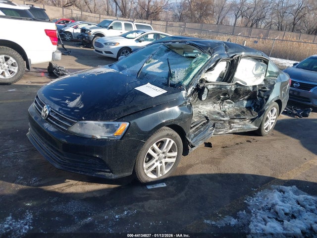 3VW2K7AJ0FM253857 Volkswagen Jetta 2.0l S