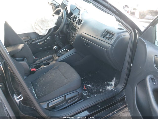 3VW2K7AJ0FM253857 Volkswagen Jetta 2.0l S