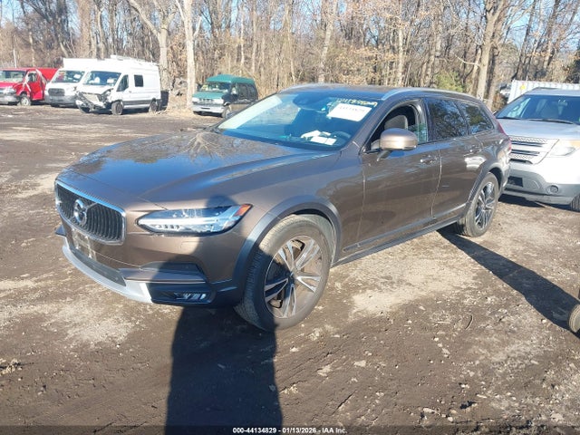 Aukcja sprzedaży 2018 Volvo V90 Cross Country T5, vin: YV4102NK2J1021497, numer aukcji: 44134829