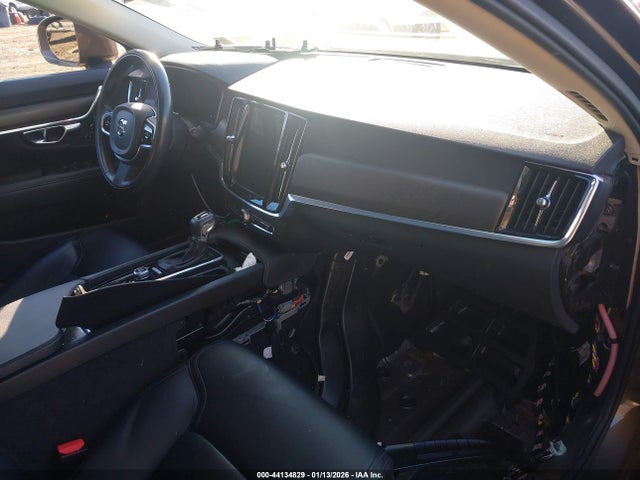 Aukcja sprzedaży 2018 Volvo V90 Cross Country T5, vin: YV4102NK2J1021497, numer aukcji: 44134829