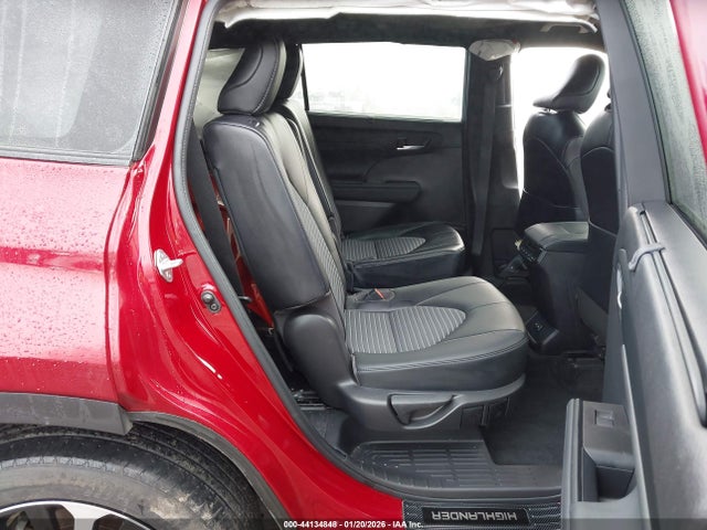 5TDLZRBH8NS183968 Toyota Highlander Xse