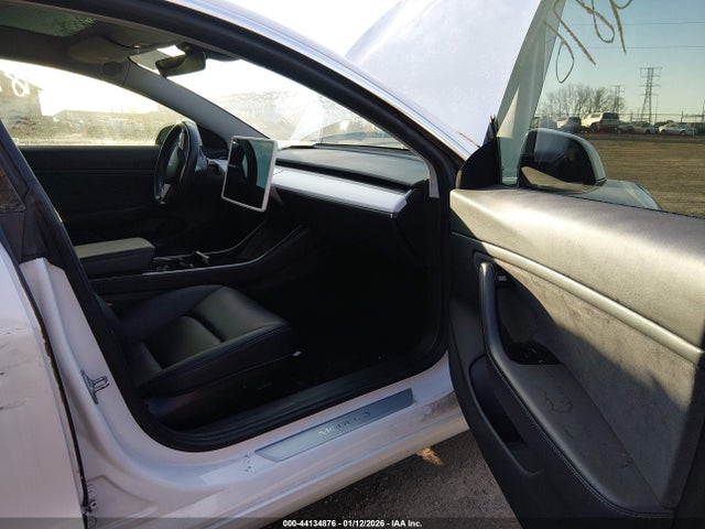 2019 TESLA MODEL 3 5YJ3E1EAXKF299927 Photo 4
