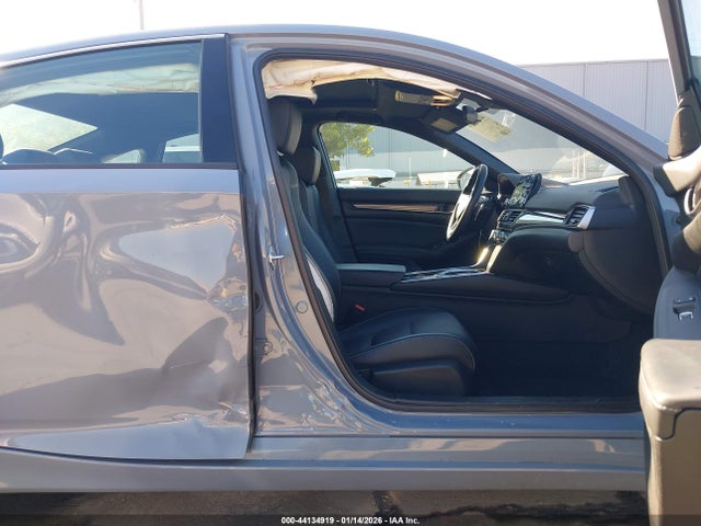 1HGCV2F38NA005025 Honda Accord Sport 2.0t